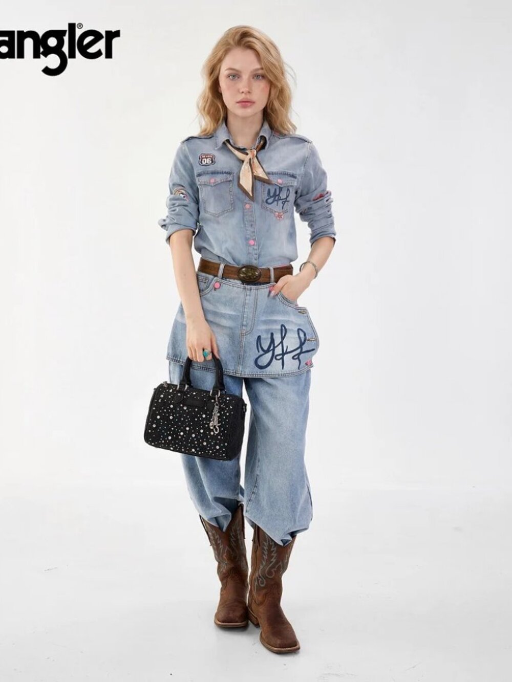 Wrangler Western Rhinestone Denim Boston Bag/Crossbody Black - Picture 7 of 8